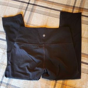 Lululemon cropped leggings size 8